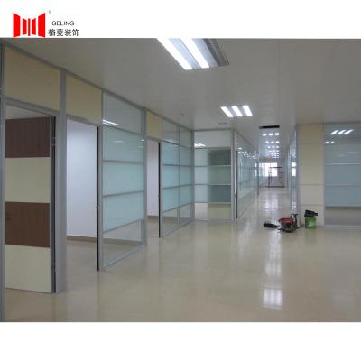 China 38-44db de geluiddichte Berijpte Verdelingen van het Glasbureau Te koop