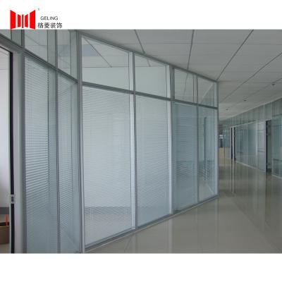 China De gouden Muur van de het Aluminiumverdeling van het Bronskader bevestigde Afneembare 4.5M Te koop