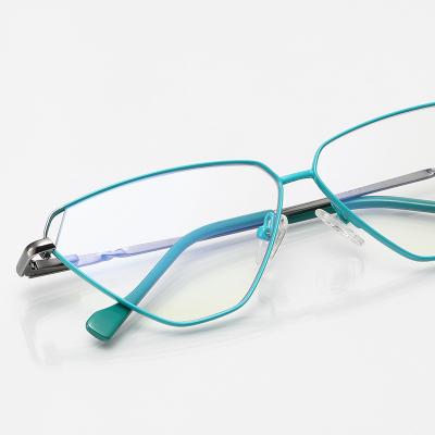 China Blue Light Anti Ray Optical Glasses Anti Light Triangle Blue Metal Eye Glasses Frames Blocking Anti Radiation Glasses Glasses for sale