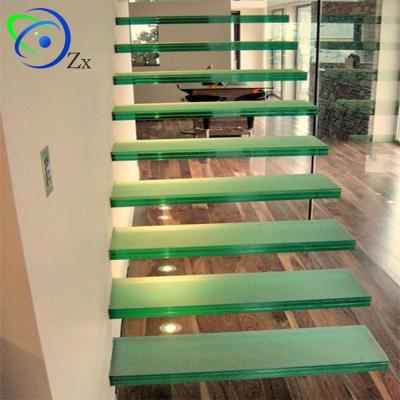 China Modern Cheap Price Modern Floating Staircase / Hidden Cantilever Stairs / Enter Wall Type Staircase With Glass Wood Step Treads for sale