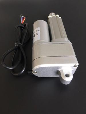 中国 動力駆動のミニチュア電気アクチュエーター30mm打撃500Nの小型アクチュエーター12ボルト 販売のため