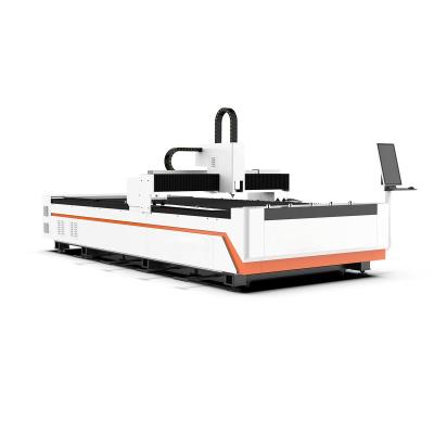 China Automatische Zuführung Fiber Laser Cutter Arbeitstisch 1500*3000mm CNC Fiber Laser Schneidemaschine zu verkaufen