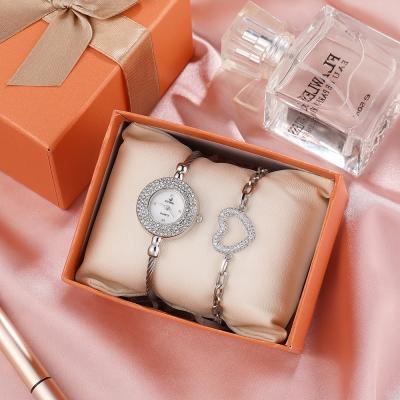 China New Style Water Resistant Watch Gift Set Love Titanium Steel Strap Diamond Bracelet Watch Full 2 Piece Set for sale