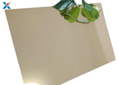 Chine Panneaux en plastique de miroir de feuille acrylique décorative enduite dure de plexiglass à vendre