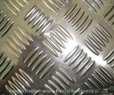 China Aluminum Checquered Plates Diamond /5 bars pattern with paper interleveled 1100 1050 3003 5052 5083 for car ,step ,ship for sale
