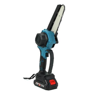 China Professionele 6 inch elektrische kettingzaag met hoog koppel batterij kettingzaag met veiligheidslot Te koop