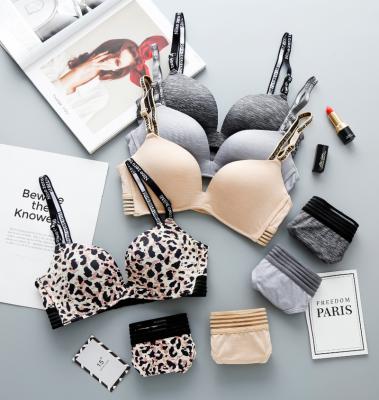 China 2 Piece Leopard Bra Pump and Pant Traceless A B Simple Comfortable Sexy Seamless Cup Small Lift Up Clothing Set 32 Sizes for sale