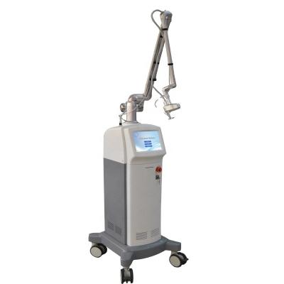China Pore Remover Laser Resurfacing Acne Scars Fractional CO2 Laser Machine for sale