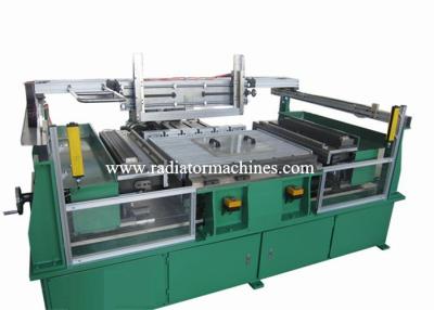 China Radiator Core Assembly Machine with Tube Distribution Silo à venda