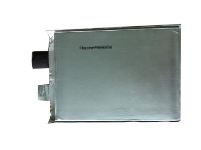 Chine Cellule de batterie de la haute énergie 15Ah LiFePO4, 3.2V batterie lithium-ion 11A8F5 à vendre