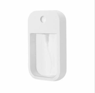 Chine Bouteille en plastique vide de jet de la brume 20ml formée par téléphone portable pour des parfums de sécrétions cutanées à vendre