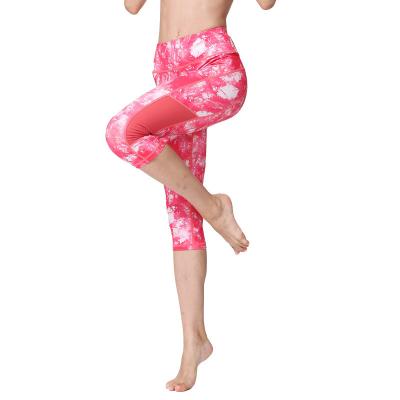 China Hot Selling Breathable Women Tie Dye Leggings 7 Point High Waist Yoga Leggings Workout for sale