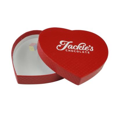 China Valentinstags-Herz-Form-Schokoladen-Box Modisches Design Matte Beschichtung zu verkaufen