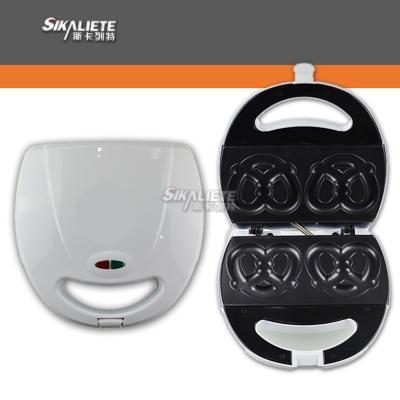 China Scarlett Pop Cake Maker Non-Stick Outdoor Portable Round Mini Round Donut Maker for sale