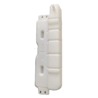 China For Pe6098 Hogs Plastic Water Tank Cargo Car Expansion Auxiliary Water Tank Apply To Delong 3000 Front for sale