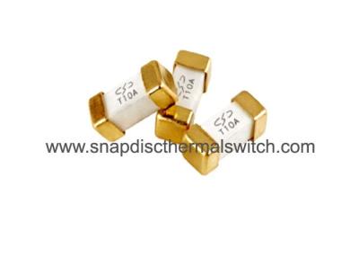 China Automotive Application SMD Fuse Durable Surface Mount Fuse ROHS Complaint for sale