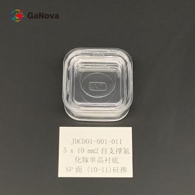 Cina 5x10mm2 SP-Face 10-11 Substrato monocristallino GaN di tipo N indipendente non dopato con TTV ≤ 10μm Resistenza 0,05 Ω·cm in vendita