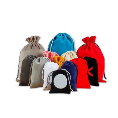 China Autumn Handbag Jewelry Pouch With Logo Women Velvet Drawstring Gift Bag For Small Velvet Packaging Pouch To Wedding Velvet Bag Jewelry Pouch for sale