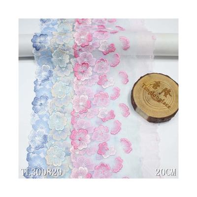 China Custom Made Viable Gradient Polyester Embroidered Lace Fabric Embroidery Lace 18.5cm Blue Pink Floral Lace for sale