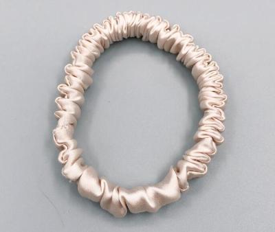 China Fashionable Simple Haircare 100% Silk Scrunchies Hair Decoration for sale