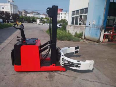 Chine 1.5 Tonne de capacité de chargement, empilateur électrique de pallets avec pince à papier à rouleaux pour objets cylindriques à vendre