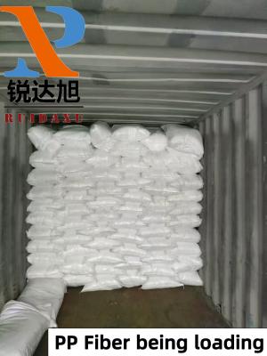 China Fibra de PP 9MM para aplicaciones industriales de alto rendimiento en venta