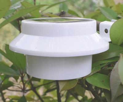 Chine Lumière solaire extérieure de la gouttière LED du jardin 3LED de barrière de Yard Wall Gutter de lumière solaire de voie, barrière solaire Light à vendre