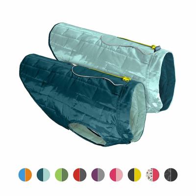 China Ropa reversible ligera resistente de agua y del invierno de la chaqueta caliente del perro del animal doméstico en venta