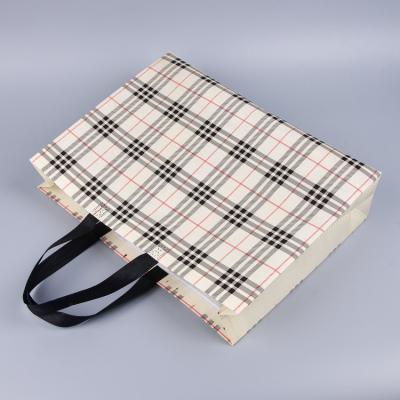 China Logo Clothing Shop Hand-Held Gift Customized Recyclable Bags High-Grade Non-woven Plastic Film Bags Environmental Protection Advertising Shipping And Handling for sale
