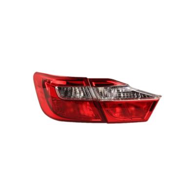 Cina 8159006460 per Toyota Camry Lampada posteriore luce posteriore 24V / 12V Voltaggio modello di auto numero di parte 8158133330 in vendita