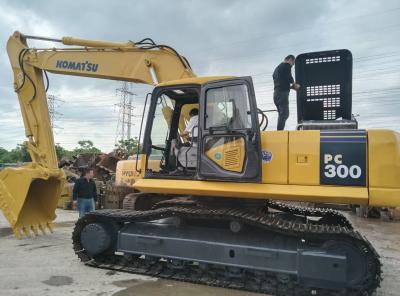 China Excavadora Komatsu PC300-7 usada para la venta. Excavadora de rastreo hidráulica confiable de China. en venta