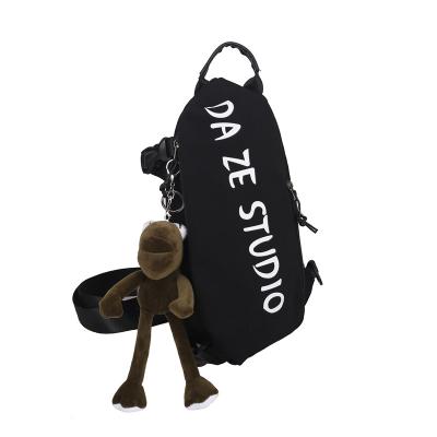 China Custom Made Sport Fashion Style Shoulder Bag Men Nylon Crossbody Bag Custom Messenger for sale