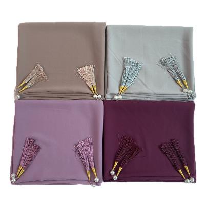 China 2021 Fashion New Print Women's Plain Pearl Muslim Chiffon Hijab Chiffon Scarf With Tassel Shawl Scarf for sale