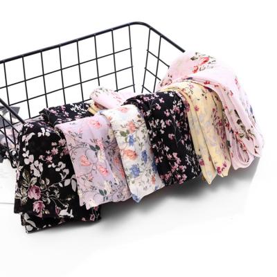 China 2020 New Fashion Style High Quality Women's Islamic Muslim Hijab Scarves Shawl Flower Print Chiffon Hijab Scarf for sale
