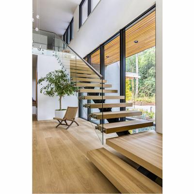 Chine Rails droits extérieurs d'intérieur d'étapes construisant des escaliers de bois de construction avec la lumière de LED à vendre