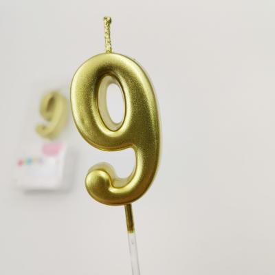 China No Smoking 2022 Latest design gold number candles birthday gold birthday candle decoration for party for sale