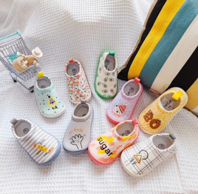 China Cartoon Flat Fruit Printed Elastic Nylon Fabric Toddler Slip On Shoes for sale