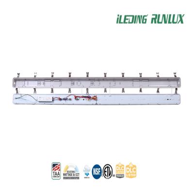 Cina 110 Degree Gray Polycarbonate LED Vapor Tight Light with 140lm/W Efficacy in vendita