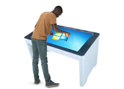 Cina Tabella del touch screen della Tabella astuta interattiva dello schermo attivabile al tatto multi per la conferenza del bar in vendita