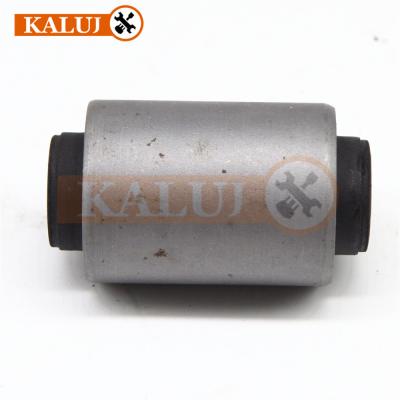 China 54560-2S600 54560-8B500 Armazón de la parte inferior del brazo Ni-ssan D22 en venta