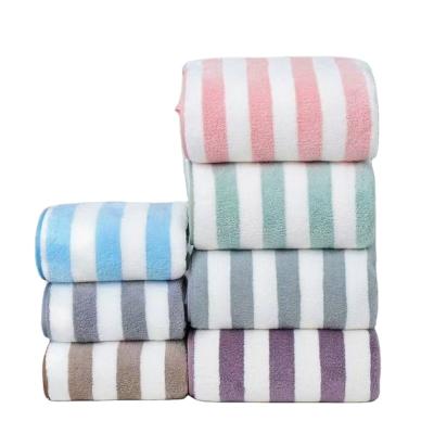 China Professional Manufacture QUICK DRY Cheap Printed Broided Designer Logo Bath Towels for sale