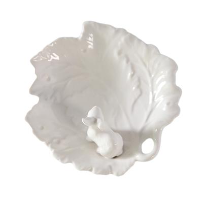 China Viable Porcelain Dinner Dishes Decorated With Relief Three-Dimensional White Rabbit Ceramic Serving Dish For Salad Dessert for sale