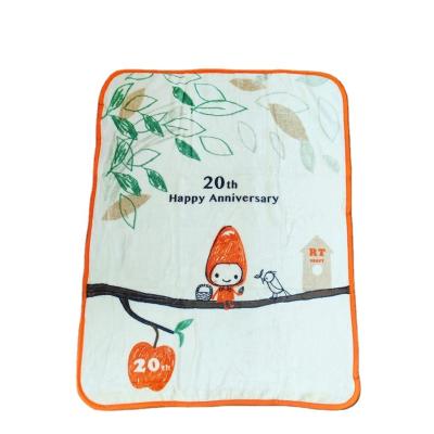 China Wholesale Running Anti Dust Mite Clear Stock Baby Wrapping Blanket Cheap Baby Flannel Blanket for sale