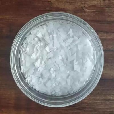China PVC Pipe Fittings PVC Lubricant PE Wax Lubricants Plastic Additives Good Wetting Effect for sale