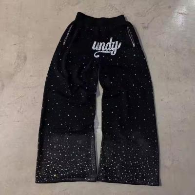 China Custom Streetwear Jogger Pants Men Heavyweight Cotton Sweat Pants Rhinestone Baggy Wide Leg Sweatpants for sale