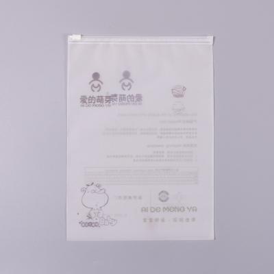 China Custom Matte Print Pe Zipper Poly Lock Zipper Moisture Proof Custom Lock Frosted Plastic Packaging Bag For Clothes for sale