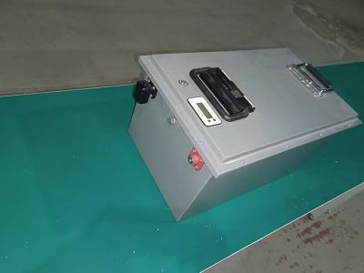 Chine batterie de 60V 100ah LiFePO4 pour la moto électrique de roues de l'adulte 3 de tricycle de Tuk Tuk à vendre