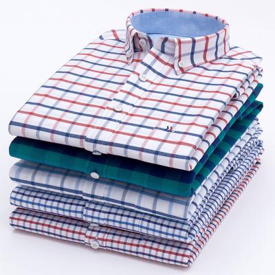 China Youth Plaid Business Casual Dress Shirts Long Sleeve Men's Casual Cotton Shirt No Ironing Required Shirts for sale