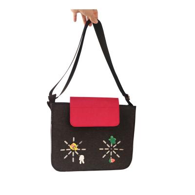 China Brand new high quality fashionable classic fashionable design felt tote promotion bag with DIY decor lady handbag warm bags for winter and spring for sale