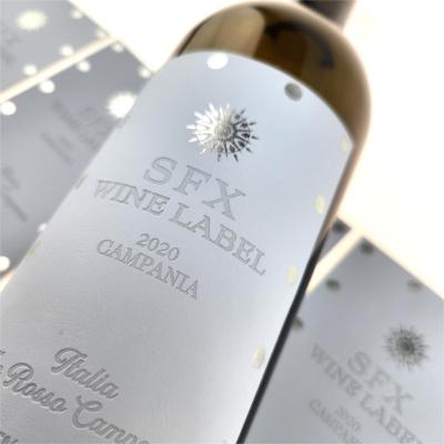 China Etiqueta de vino de lujo etiqueta de vino rojo en relieve impermeable para botellas en venta